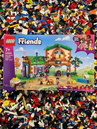 ✨ z jiného soudku ✨ 👉🏼 Odpalujem další várku novinek! 👉🏼 Tentokrát to jsou pro změnu ty nejbarevnější sety! 👉🏼 Skladem již...